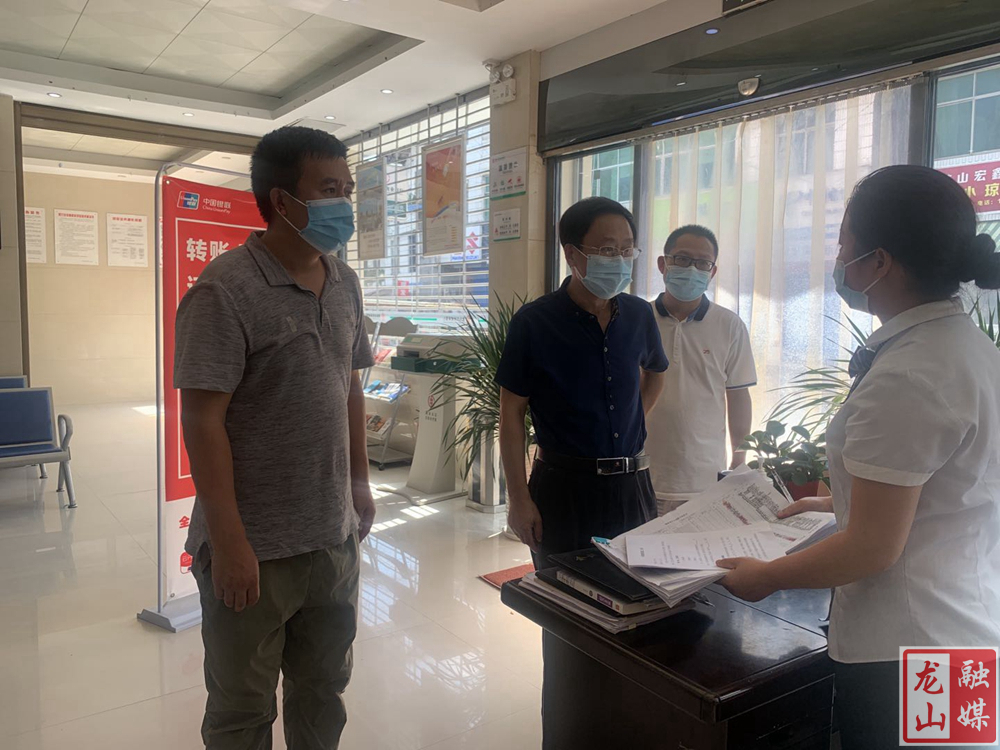 吴少叶深入石羔街道督查指导新冠肺炎疫情防控工作