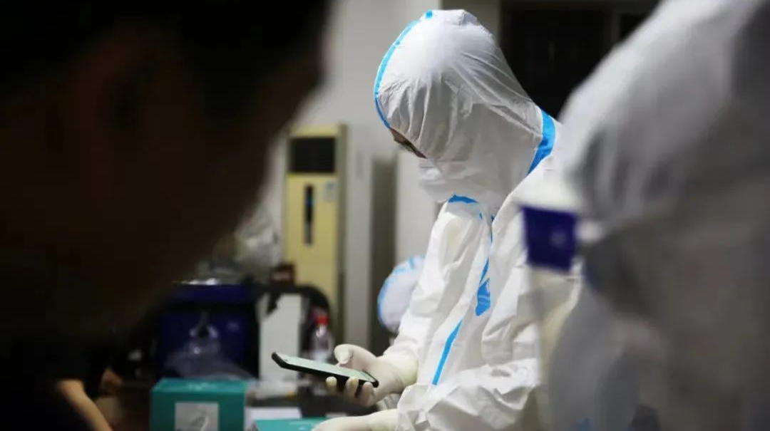 100多个小时，一座城一群人，那个拼命抗击疫情的湖南，值得被所有人爱！