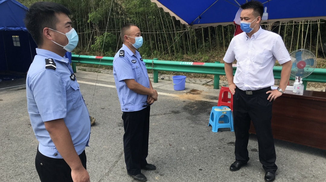 吴昱杰深入一线调研督导工作