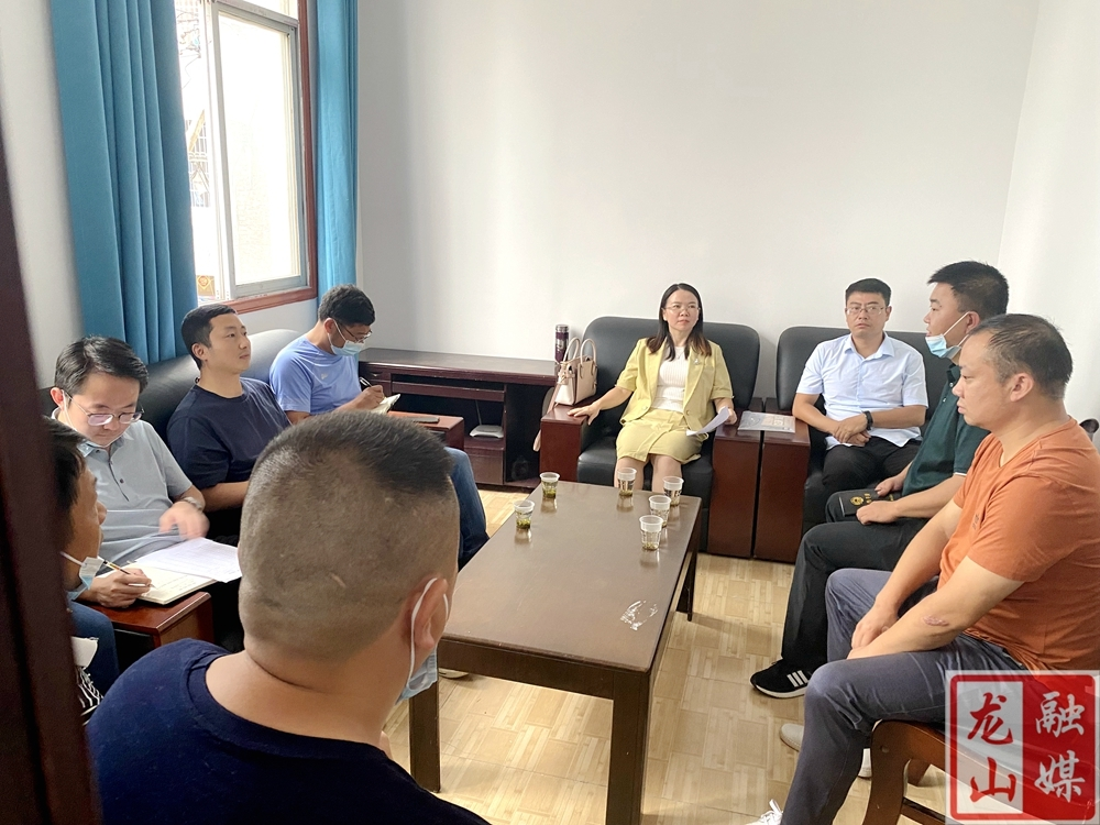 樊未调研兴隆街道疫情防控相关工作