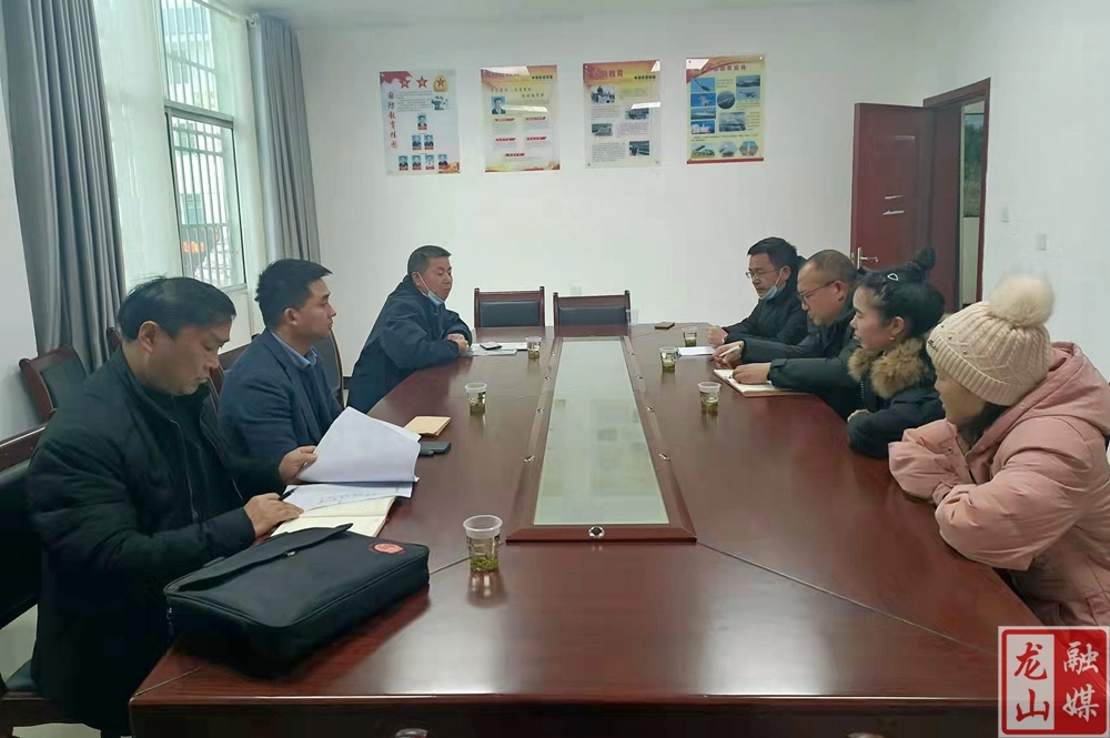 【新春走基层】叶明江到茅坪乡走访慰问县人大代表