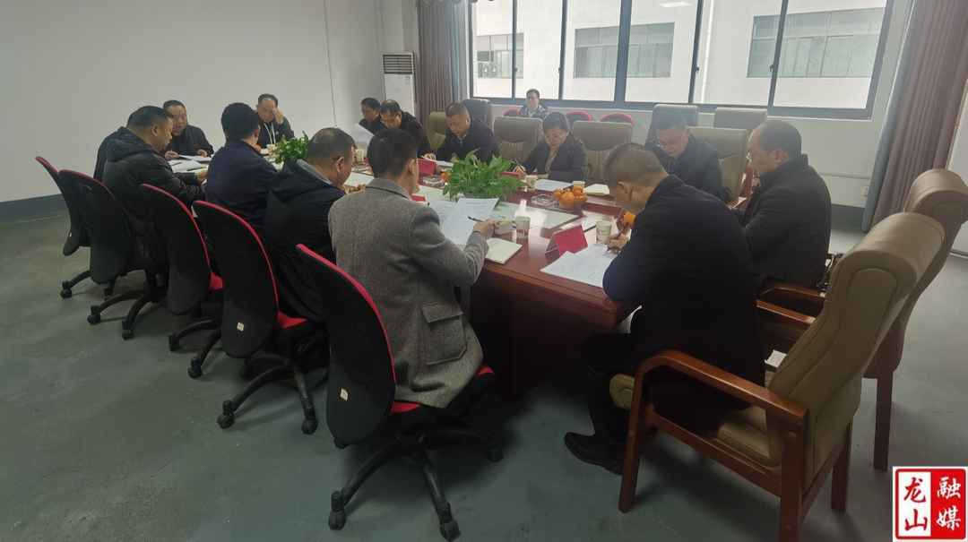 黄勇调研县产业开发区　为企业纾困解难