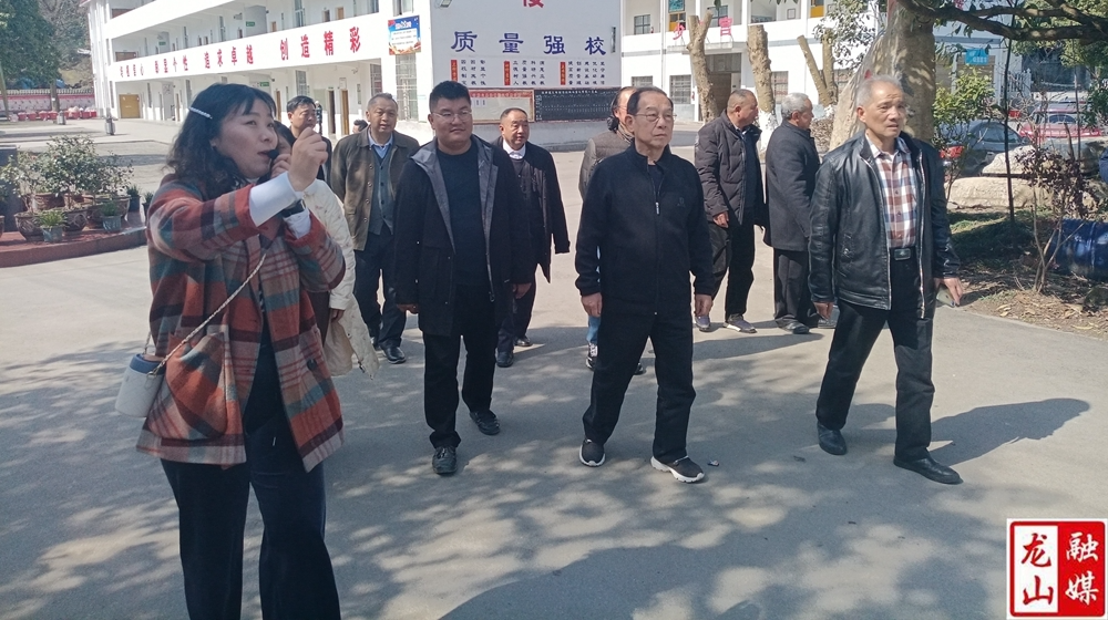 李文勇带队到桂塘镇考察验收诗联工作