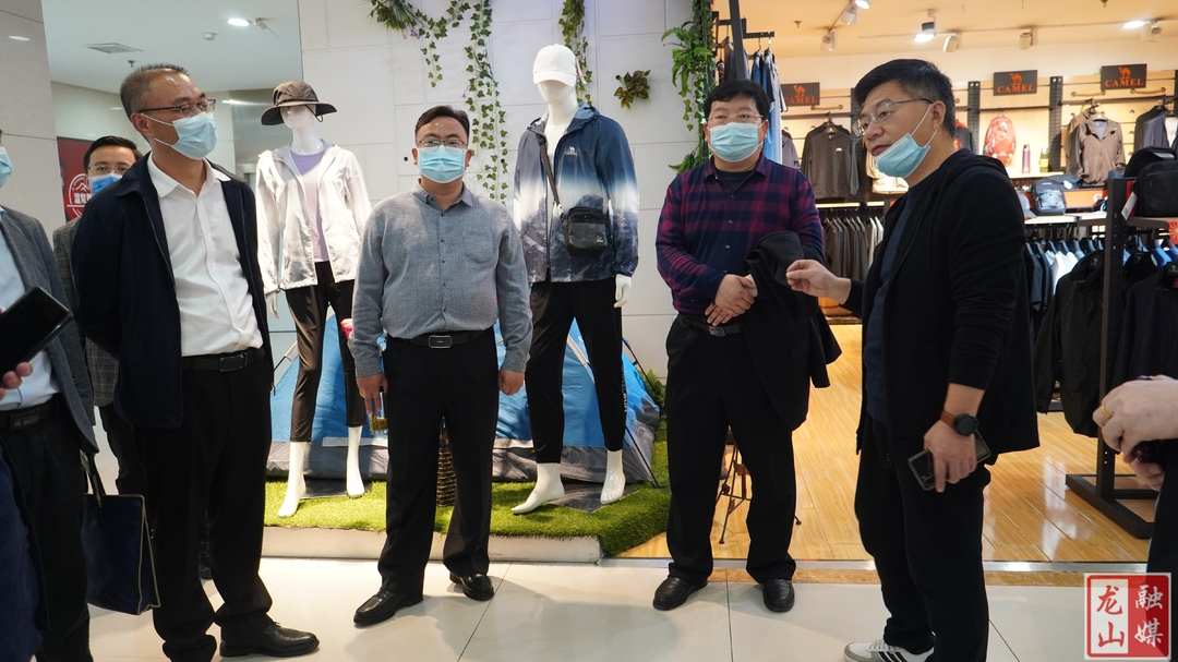 【喜迎二十大·全域文明创建在行动】黎新松调研督导全县省级文明城市创建工作