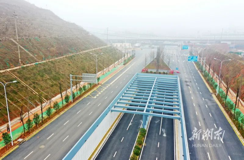 “武妹说”| 踏上“时代冲浪板”，湖南“强省会”御风而行！