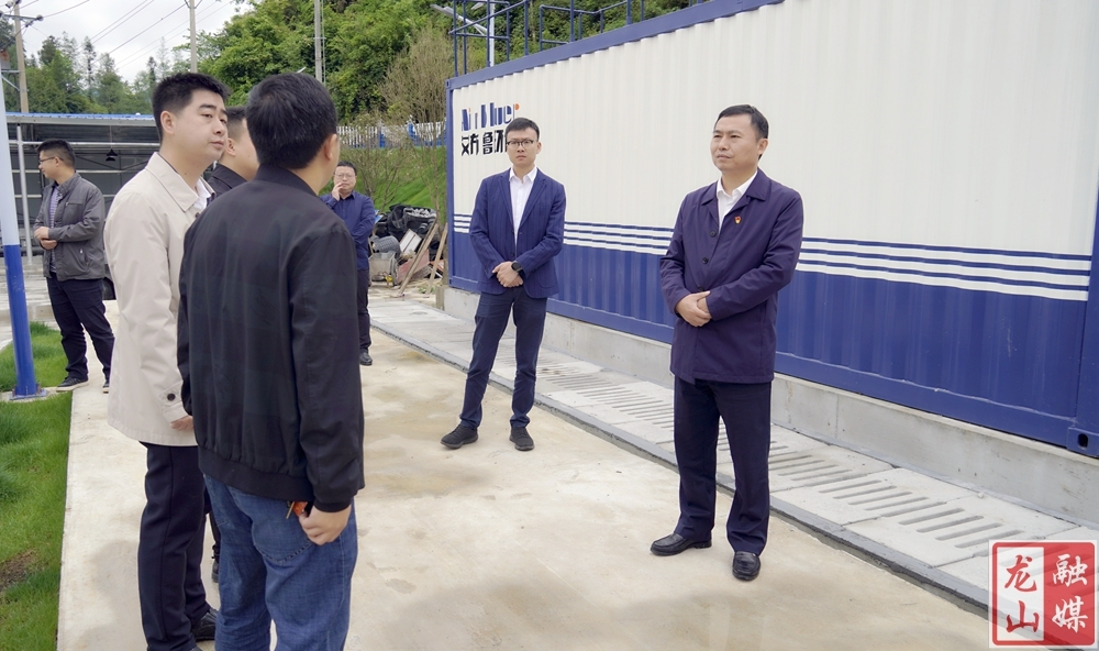 周胜益到水田坝镇调研人居环境整治、疫情防控、安全生产及文旅工作