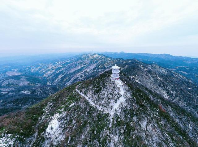 湘西之巅，一眼千年