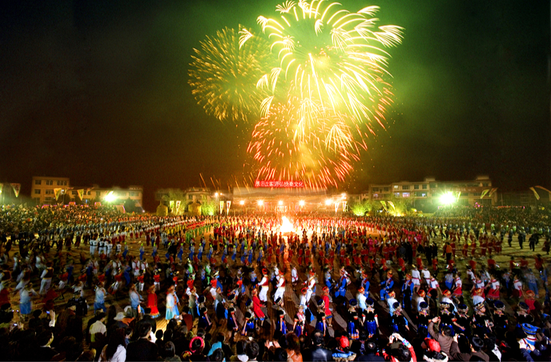 累了，就来湘西！神秘湘西“治愈之旅”为何备受热捧？