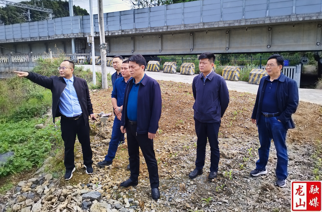 省自然资源事务中心一行来县调研