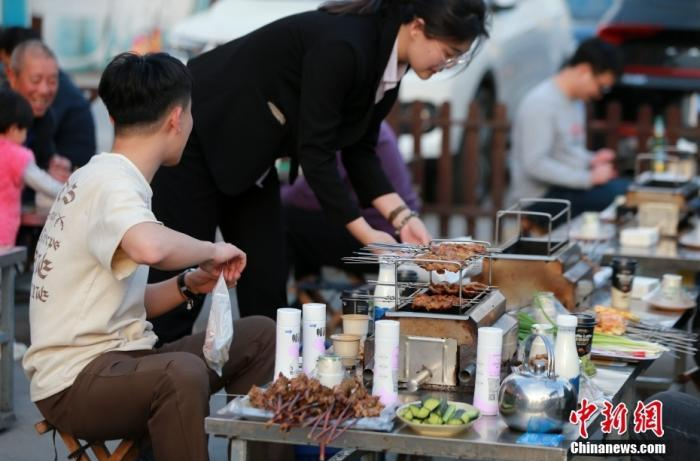 端午假期火车票今日开售 “进淄赶烤”或再现