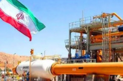 美国与伊朗签署新协议解冻60亿美元伊朗石油资金，推动换囚
