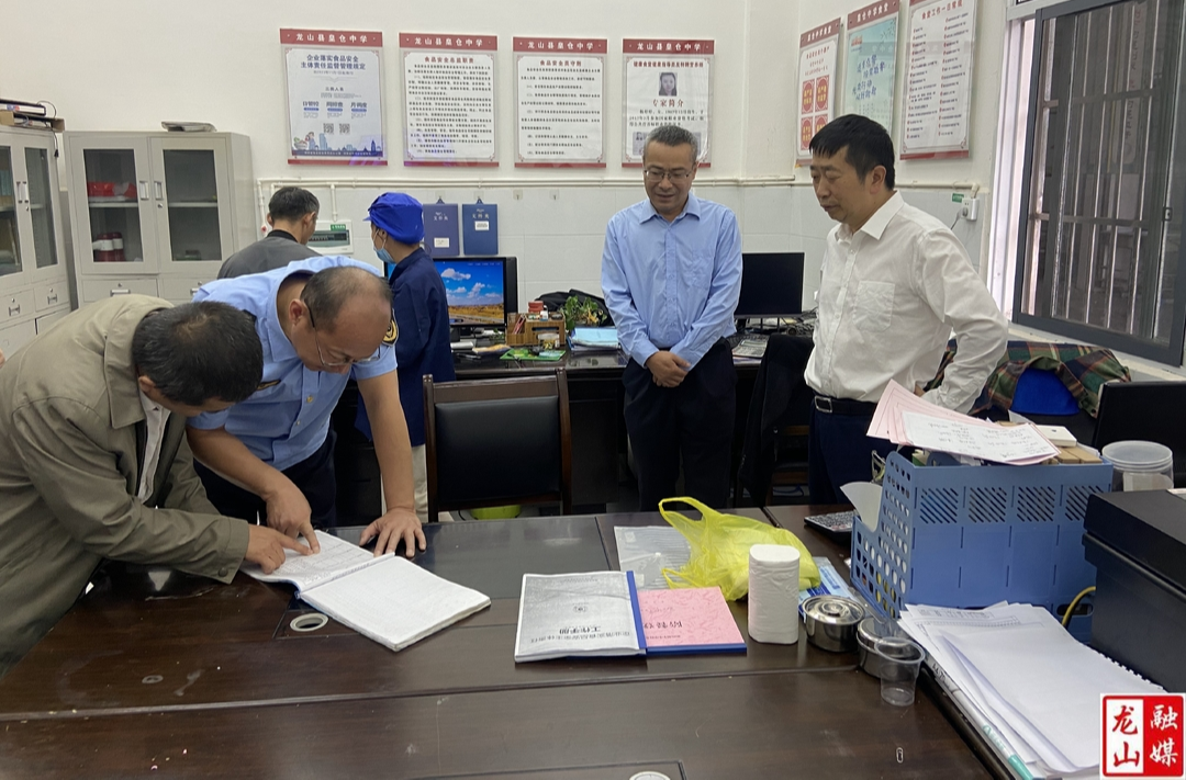 高湘文来县调研燃气安全、校园食品安全工作