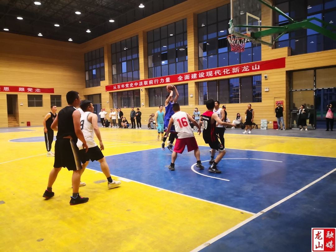 县委党校2023年科干班和中青班组织开展篮球友谊赛