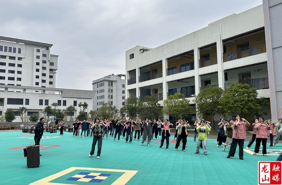 县文化馆联合第一幼儿园开展传统文化进校园活动