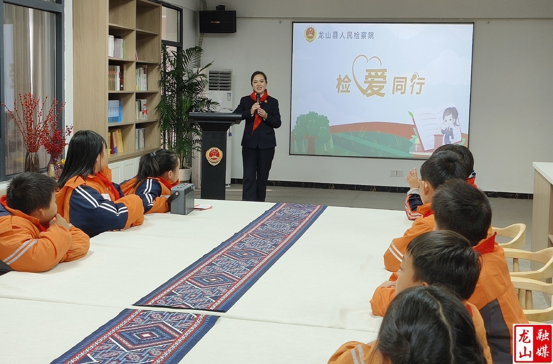 县人民检察院开展检察开放日系列活动