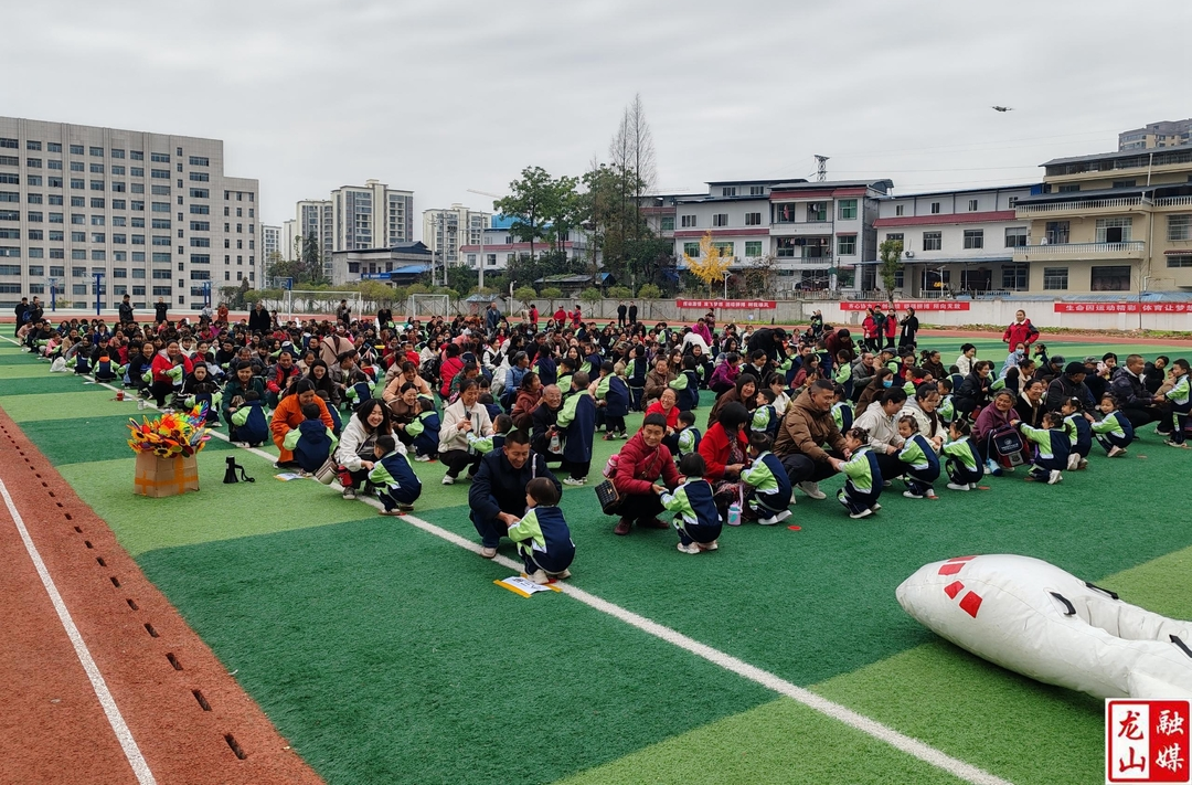 华塘芙蓉幼儿园亲子活动精彩纷呈