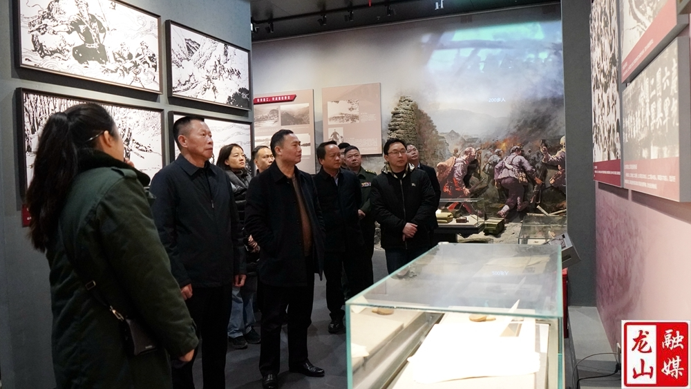 省考评组到龙山考评省级双拥模范县创建工作