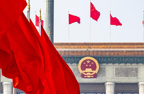 两会今日谈：阔步春风里，满怀信心向未来