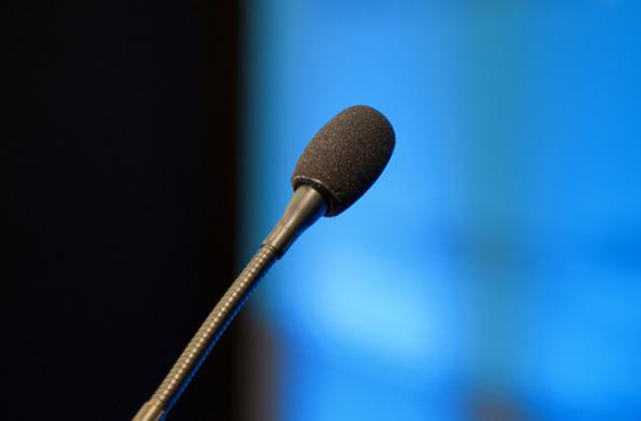 美商务部长访菲称考虑扩大对华出口限制，我使馆回应