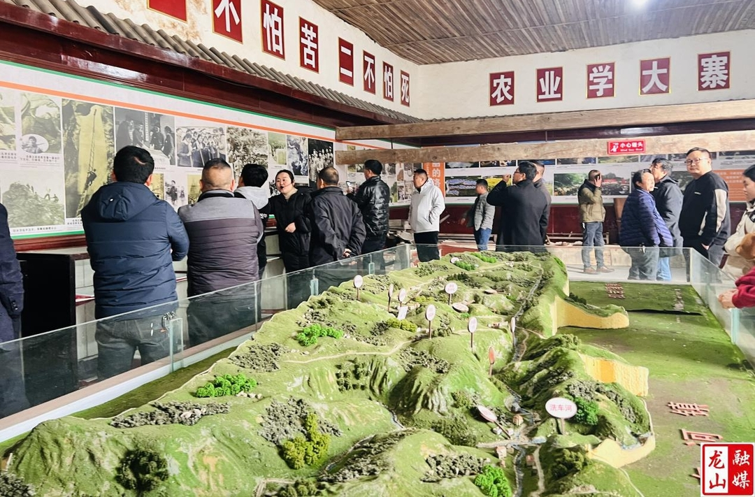 洛塔精神吹响党员冬春训“集结号”