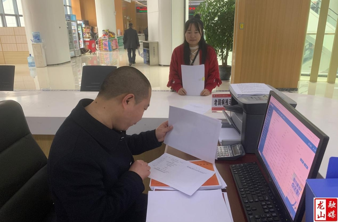 龙山：工改帮代办走深走实 营商环境持续优化