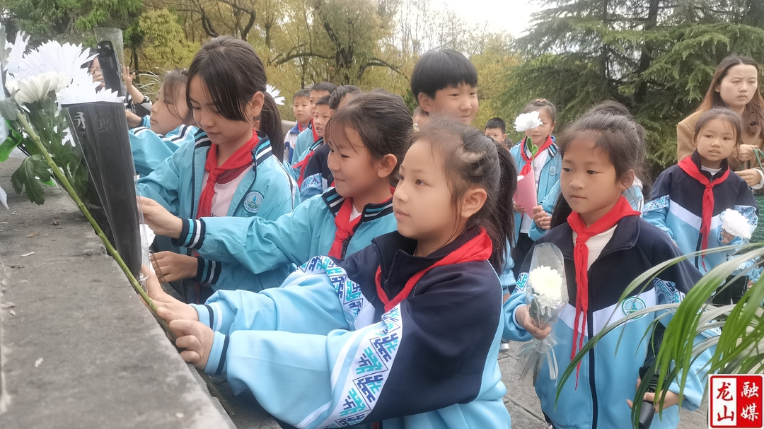 龙山烈士陵园多措并举全力做好清明祭扫服务保障工作