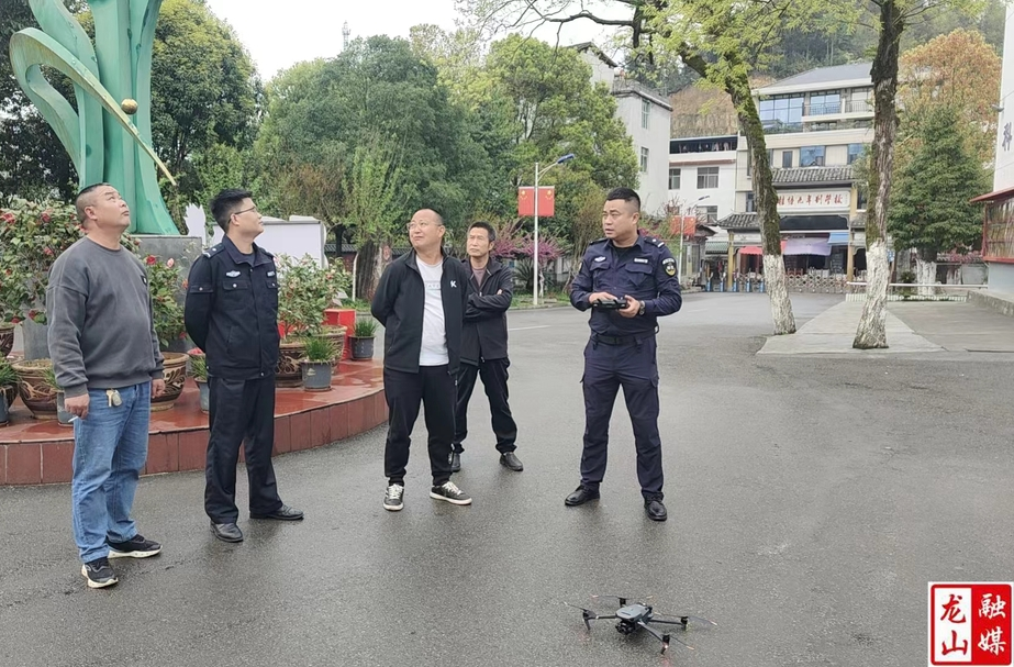 桂塘镇开展禁种铲毒专项排查行动