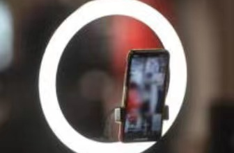 新规来了！对预付式消费、直播带货中的乱象说“不”