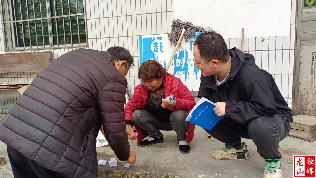 靛房镇开展2024年第二季度大走访