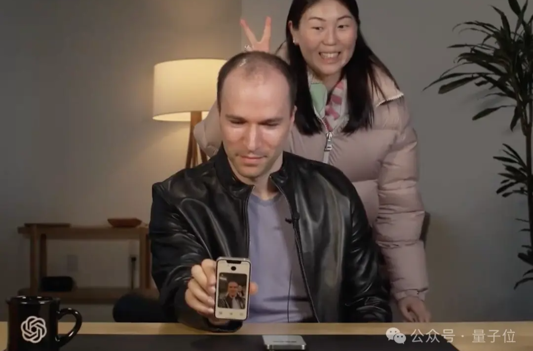 GPT-4o深夜炸场！Plus功能免费可用，奥特曼：《她》来了