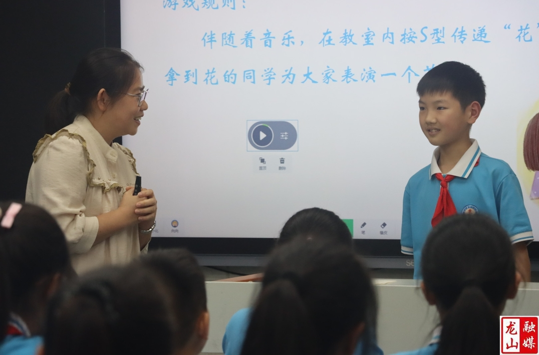 龙山六小教联体开展心理健康月启动