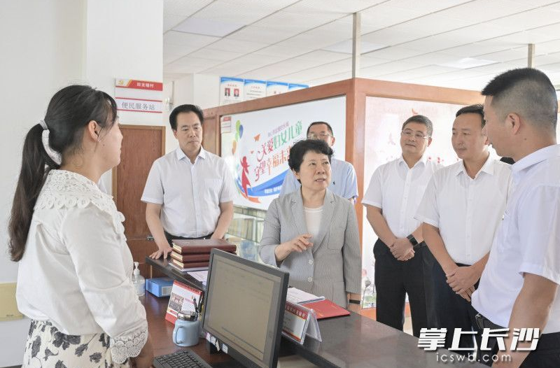 吴桂英在宁乡市宣讲习近平总书记考察湖南重要讲话和指示精神并开展调研督导