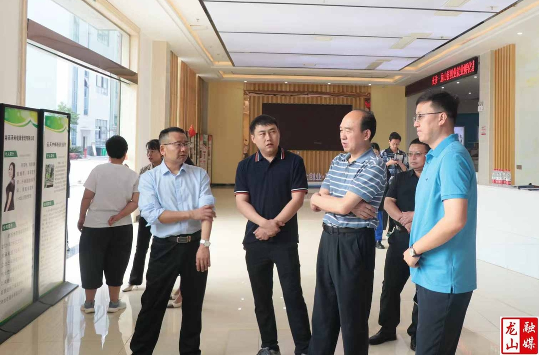 田科虎一行来县调研外出务工人员返乡创业情况