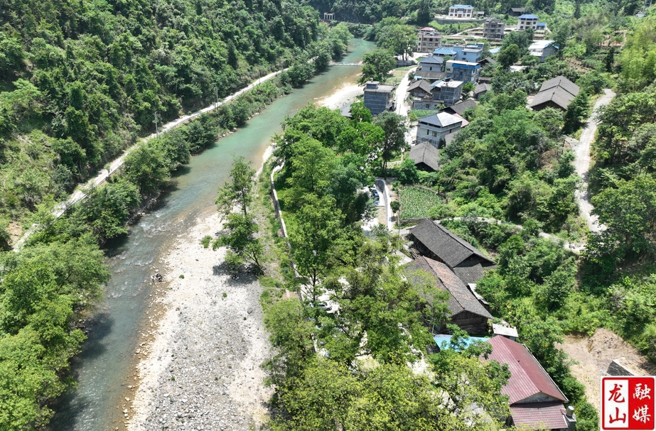 农车镇：汝池河畔的乡村蝶变