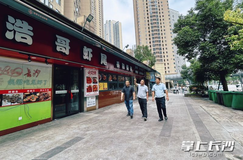 中央生态环保督察 | 夜宵门店油烟噪声惹人烦？持续督促门店夜间规范经营