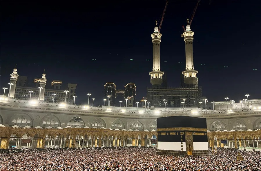 极端高温下，1300人在沙特朝觐时死亡