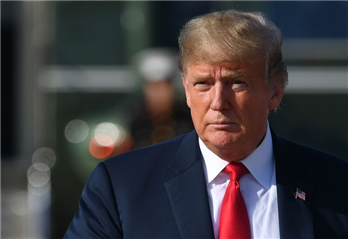 特朗普称不会推迟行程 将按原计划前往威斯康星州