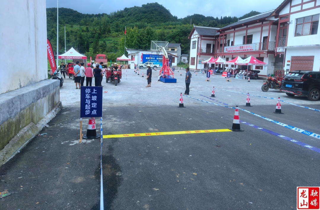 大安乡开展2024年“送考下乡”活动