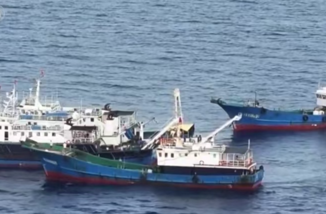 菲律宾是不折不扣的南海和平“背刺者”