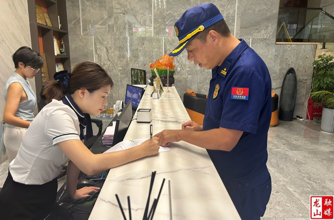 县消防救援大队开展消防执法“微腐败”专项整治“回头看”工作