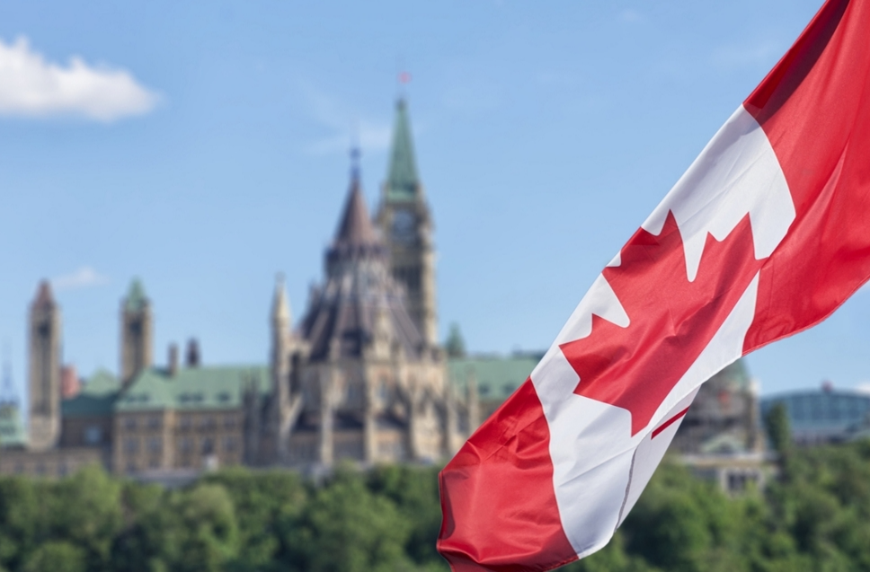 敦促加方不要一错再错！商务部回应加拿大对华部分产品拟加征附加税