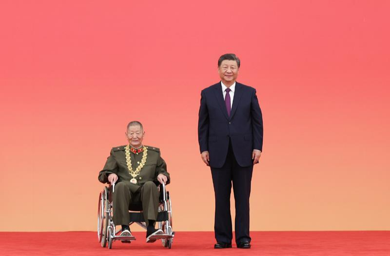 时政微观察丨九九重阳，感悟总书记的尊老敬老情