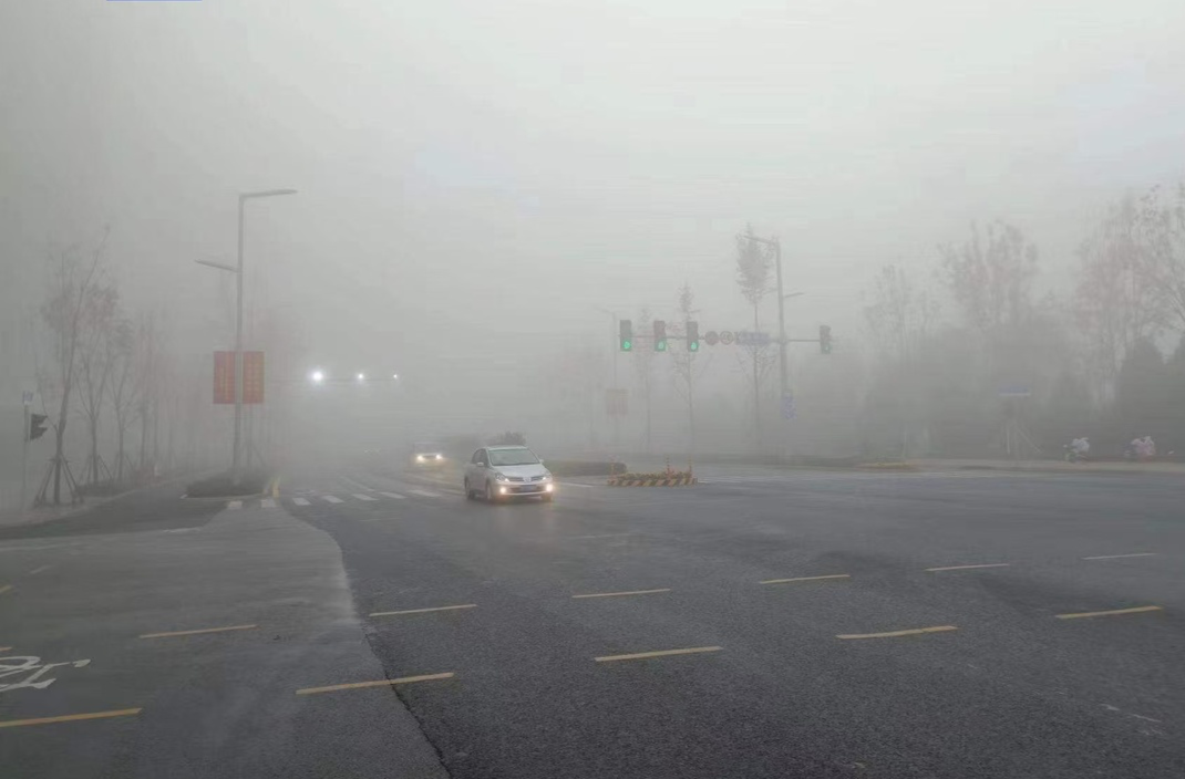 大雾，大雾，大雾！湖南高速45个收费站入口临时管制！