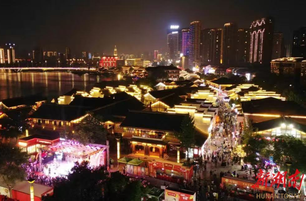 全国网络媒体“湖南e周”主题宣传采访团深入沅澧大地，盛赞：“常德是个好地方”@湖南日报要闻版头条