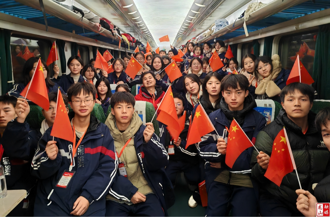 龙山高级中学：“我的韶山行”红色研学活动圆满结束