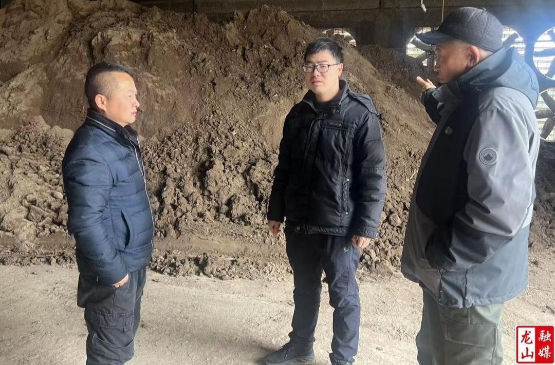 省级科技特派员助力龙山养殖业高质量发展