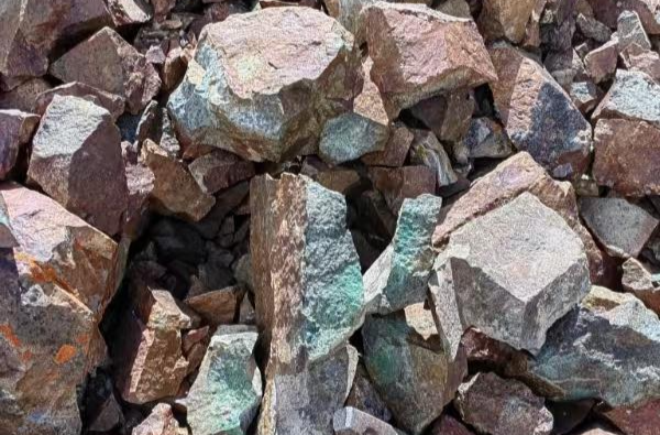 重大突破！青藏高原新发现铜矿资源量2000余万吨