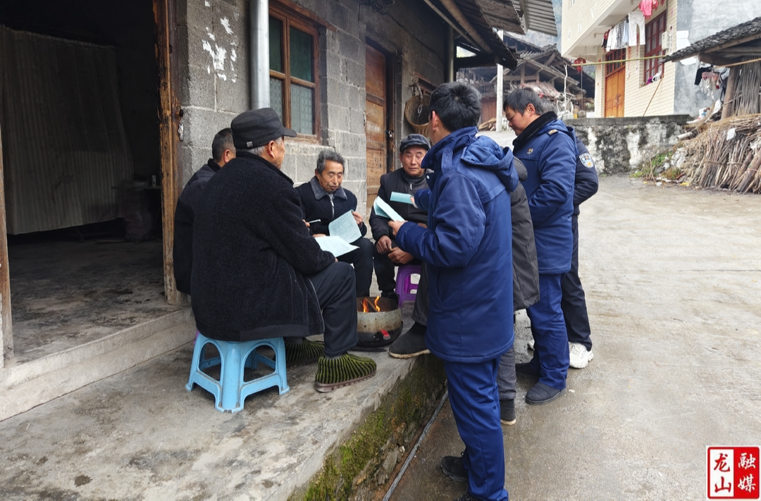 咱果乡：“敲门行动”护平安 织密消防安全网