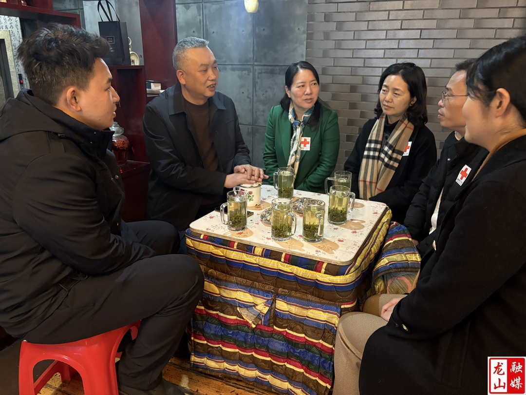 省红十字会一行来县开展走访慰问活动