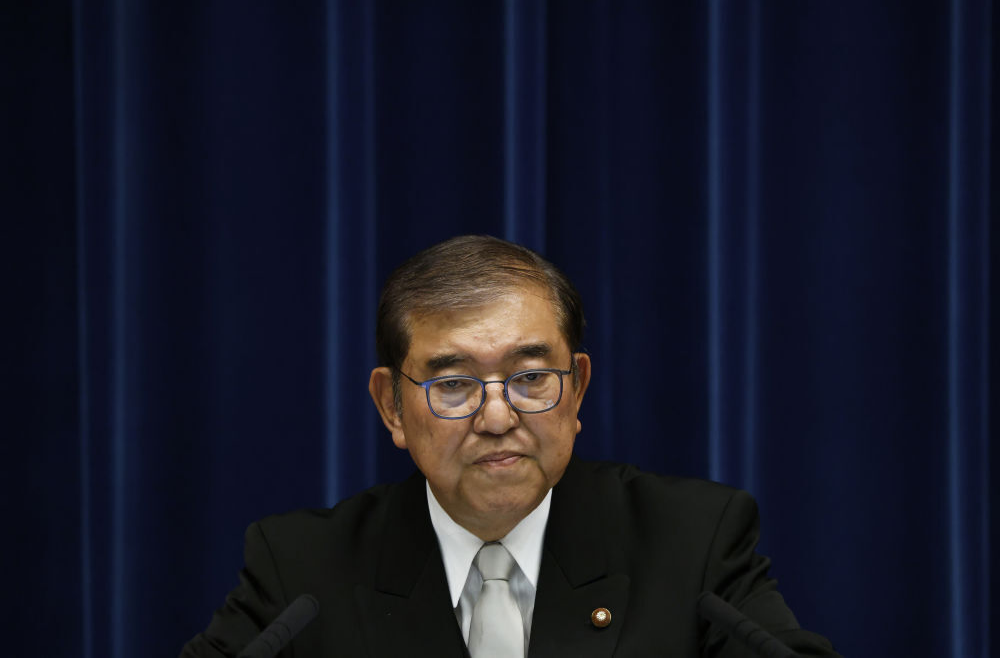 石破茂奉上“口头支票”，特朗普会放下关税大棒吗？